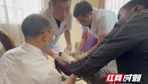 非洲患者见证中医骨科手法正骨的神奇魅力